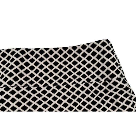 Lane Bryant Skirt Plus Size 26 Pencil Geometric Print Short Stretch - Picture 2 of 7